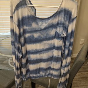 Long sleeve blouse